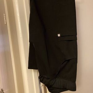 Black Figs Scrub Bottoms